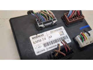 Блок комфорта  Renault Trafic 2014-2021         