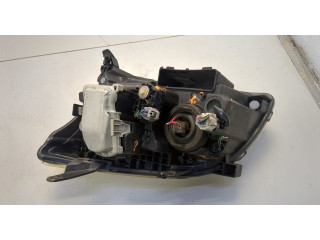 Фара передняя  Toyota Avensis 2 2003-2008 правая 