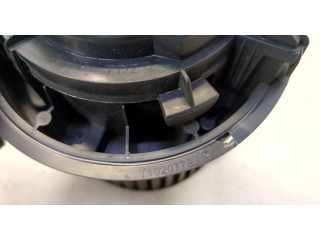 Моторчик печки Dacia Logan 2012-2016