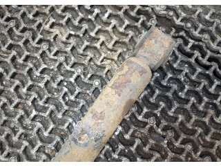 Стойка амортизатора  Dacia Sandero 2012-     1.2  бензин