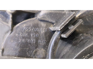 Фара передняя  Toyota Urban Cruiser левая 