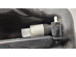 Бачок омывателя  Mercedes GLK X204 2008-2015 A2048690220   