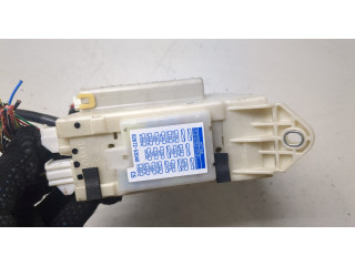 Блок предохранителей  Lexus IS 2005-2013          2.2