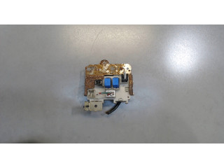 Блок предохранителей Hummer H3 1051020 3.5