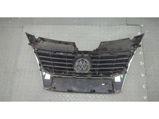 Решетка радиатора Volkswagen Passat 6 2005-2010 3C0853651AD
