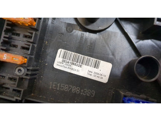 Блок предохранителей  Skoda Octavia (A5) 2004-2013         