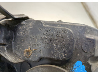 Фара передняя  Ford Focus 2 2008-2011 правая 