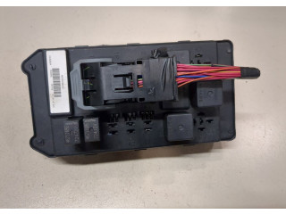 Блок предохранителей  Jeep Commander 2006-2010         