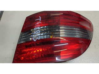 Задний фонарь          