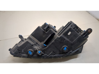 Фара передняя  Volkswagen Passat 7 2010-2015 Европа правая 