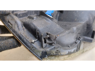 Фара передняя Mitsubishi Pajero / Montero 2000-2006 левая