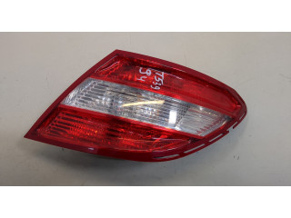 Задний фонарь          