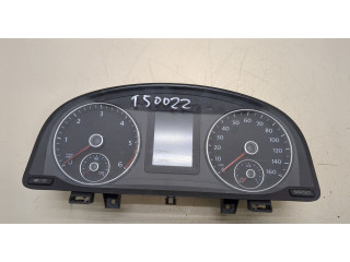 Панель приборов  Volkswagen Caddy 2010-2015            