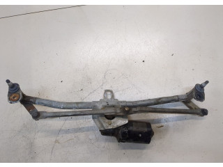 Двигатель стеклоочистителя (моторчик дворников) передний  Volkswagen Golf 4 1997-2005      