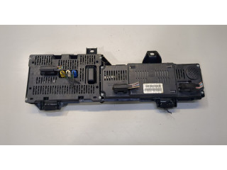 Дисплей мультимедиа  Renault Scenic 2009-2012 248105176r        