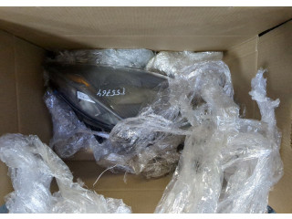 Фара передняя  Ford Focus 2 2008-2011 правая 