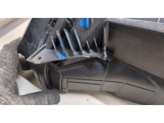 Фара передняя  Peugeot 3008 2016-2020 правая 