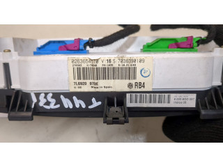 Панель приборов  Volkswagen Touareg 2002-2007            