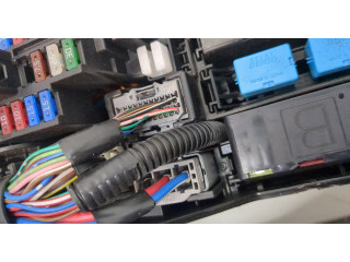 Блок предохранителей Lexus IS 2005-2013