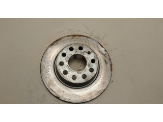 Диск тормозной  Volkswagen Touran 2010-2015   задний   1K0615601AA      