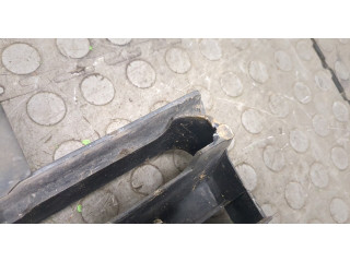 Решетка радиатора  Mitsubishi Pajero 1990-2000          2.5 