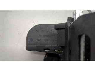 Замок багажника Volkswagen Golf Plus