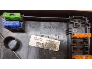 Блок предохранителей Skoda Octavia (A5) 2004-2013