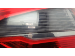 Задний фонарь          