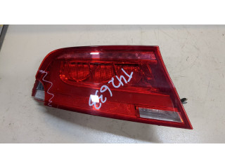 Задний фонарь 4G8945095