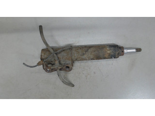 Стойка амортизатора  Suzuki Grand Vitara XL-7 2001-2006 416054J00      2  дизель