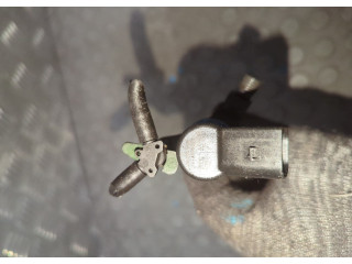 Форсунка топливная  Volvo V50 2004-2012    9674973080     