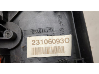 Блок предохранителей Volkswagen Golf 6 2009-2012 1K0937132F