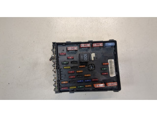 Блок предохранителей  Volkswagen Passat 6 2005-2010         