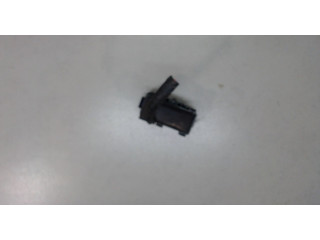 Блок реле  Lexus LS460 2006-2012      8266250300    4.6