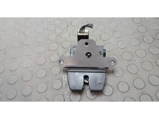 Замок багажника  Volvo S40 2004-       