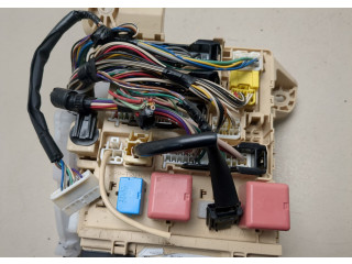 Блок предохранителей  Toyota Camry V40 2006-2011         