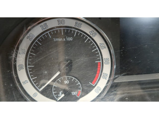 Панель приборов Skoda Octavia (A7) 2013-2023 5E0920951G