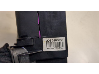 Блок предохранителей  Skoda Octavia (A5) 2008-2013      1K2941824     1.6