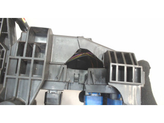 Блок реле Nissan Almera N15 1995-2000 2438351E00 1.4