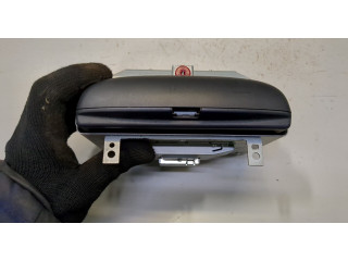 Дисплей бортового компьютера Volvo XC90 2002-2006 30775626 2006-2014