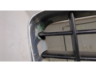 Решетка радиатора  Volvo XC90 2002-2006          