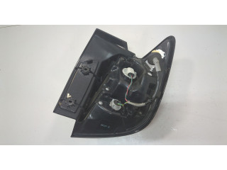 Задний фонарь 8330B277