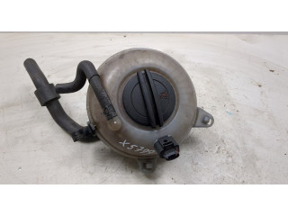 Бачок расширительный  Volkswagen Passat 8 2015-    