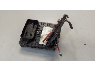 Блок предохранителей Volkswagen Caddy 2004-2015 1K0937125