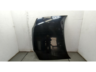 Решетка радиатора  Volvo S40 / V40 1995-2004          