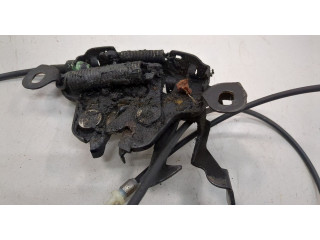 Замок капота Nissan X-Trail (T30) 2001-2007