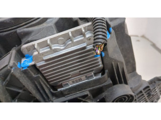 Фара передняя  Ford Kuga 2016-2019 левая 