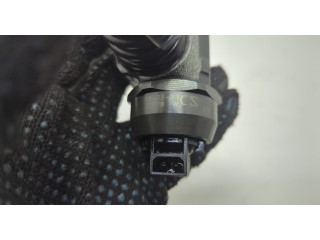 Форсунка топливная Volkswagen Golf 5 2003-2009 038130073BN