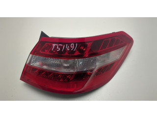 Задний фонарь          