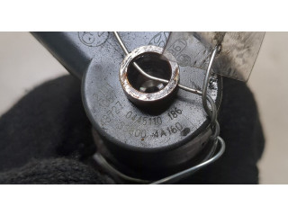 Форсунка топливная KIA Sorento 2002-2009 0445110186